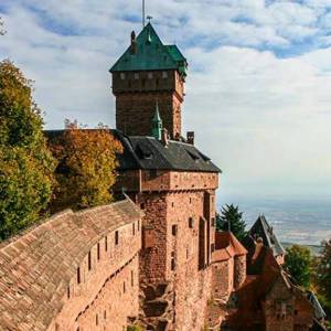 pied haut koenigsbourg